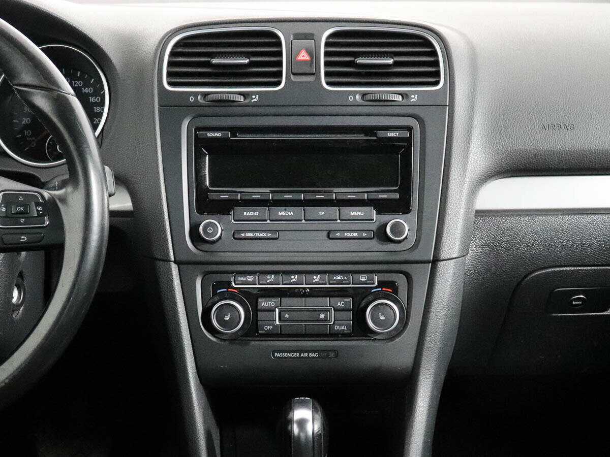 Volkswagen Golf 2011 года с пробегом. Фото: #11