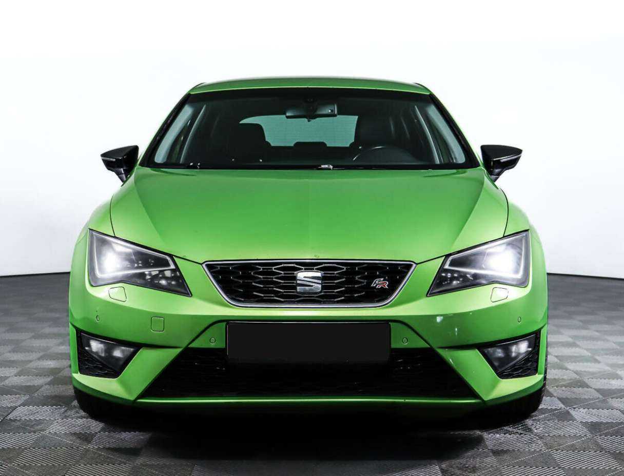 SEAT Leon 2013 года с пробегом. Посмотреть фото