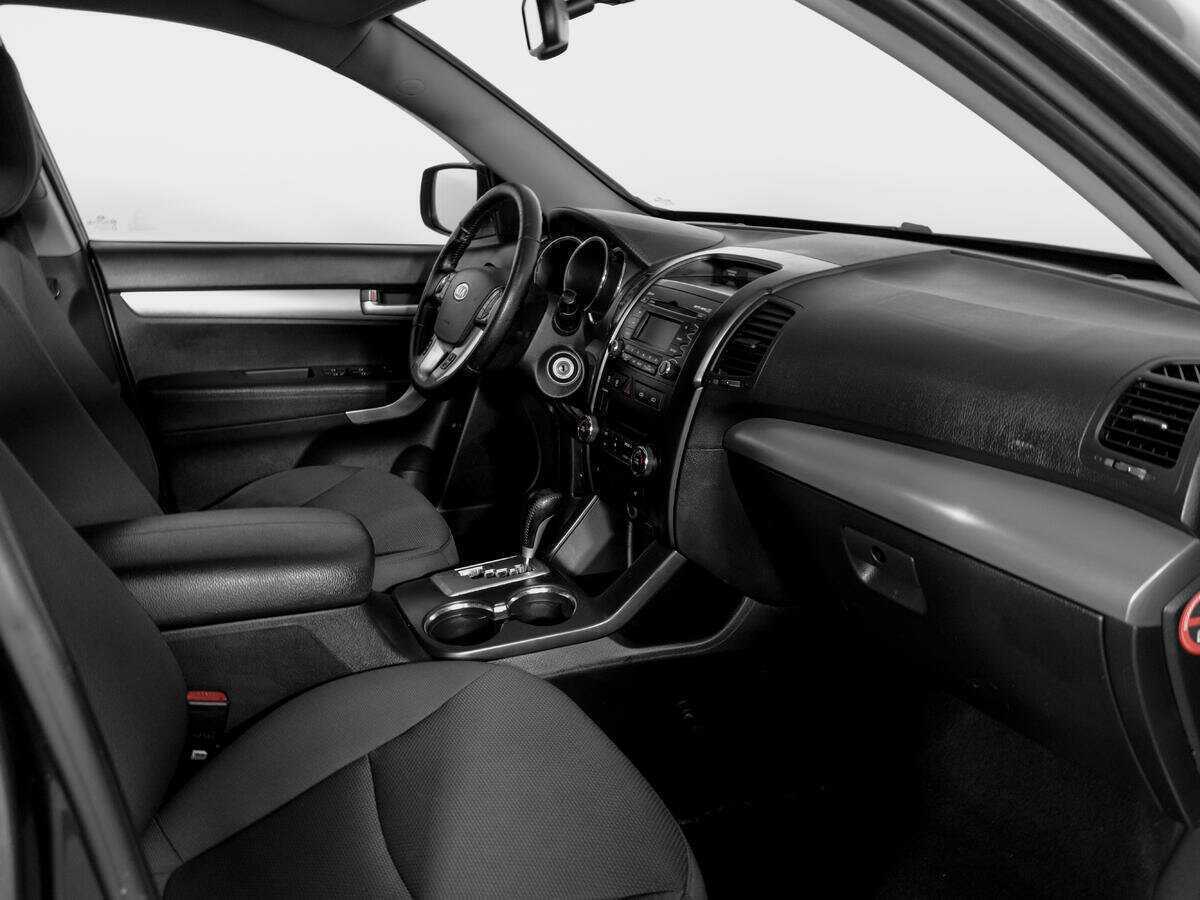 Kia Sorento 2012 года с пробегом. Фото: #8