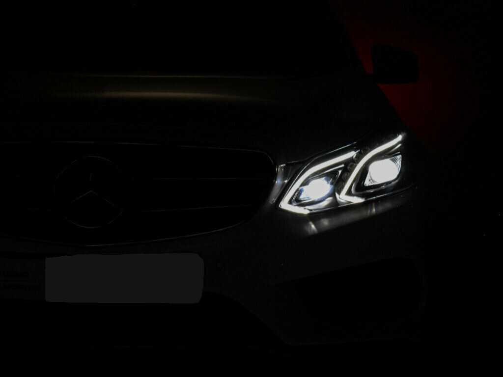 Mercedes-Benz E-Класс 2015 года с пробегом. Фото: #22