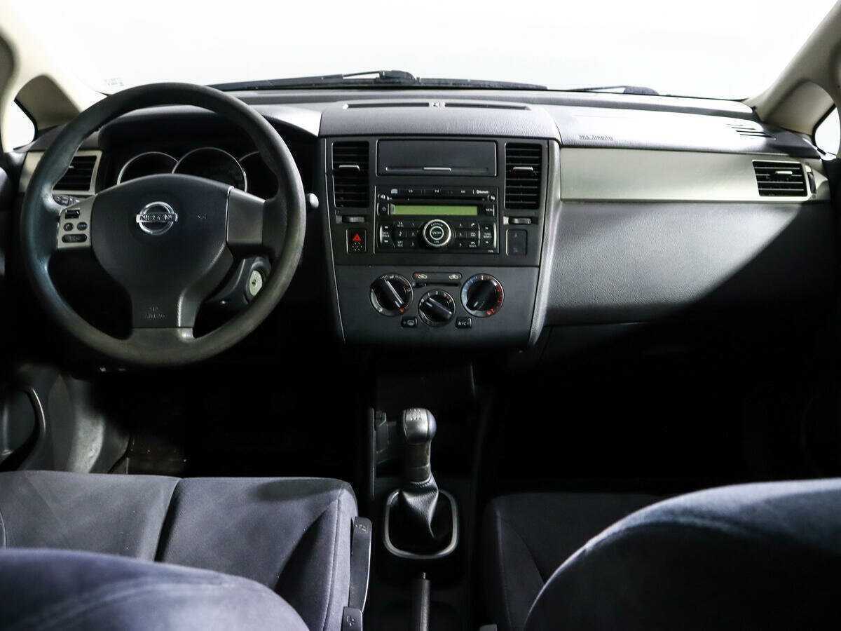 Nissan Tiida 2007 года с пробегом. Фото: #8