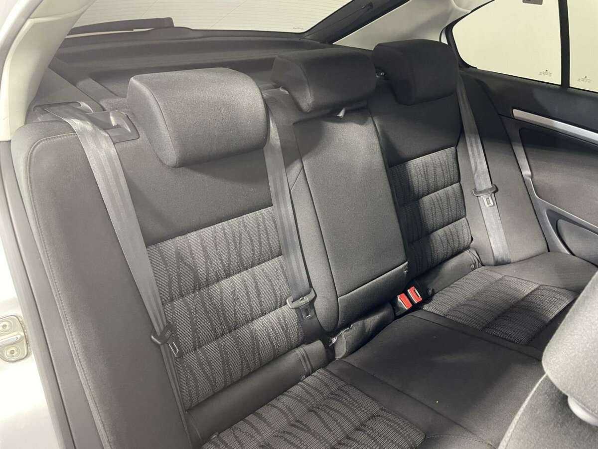 Skoda Octavia 2010 года с пробегом. Фото: #14