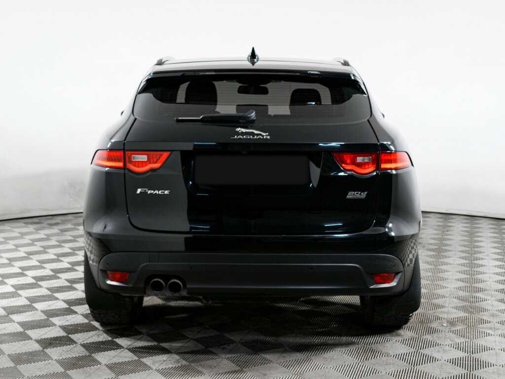 Jaguar F-Pace 2017 года с пробегом. Фото: #4