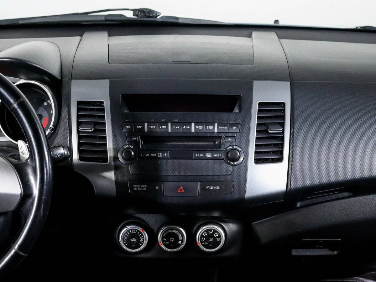 Mitsubishi Outlander 2007 года с пробегом. Фото: #9
