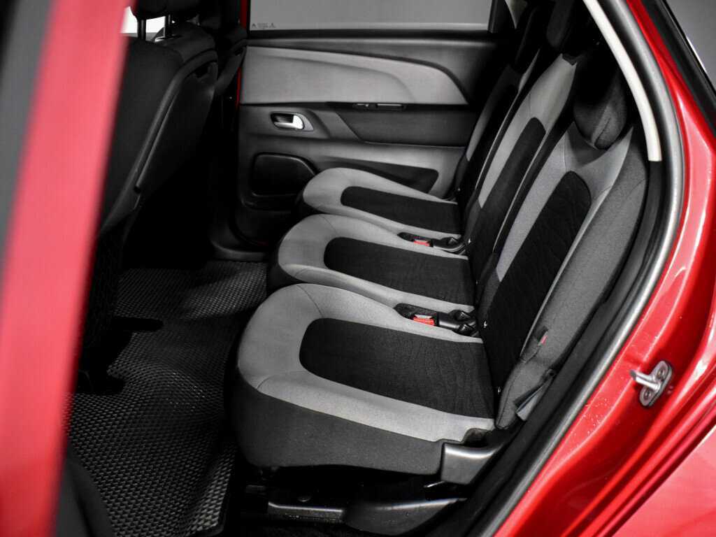Citroen C4 Picasso 2015 года с пробегом. Фото: #10