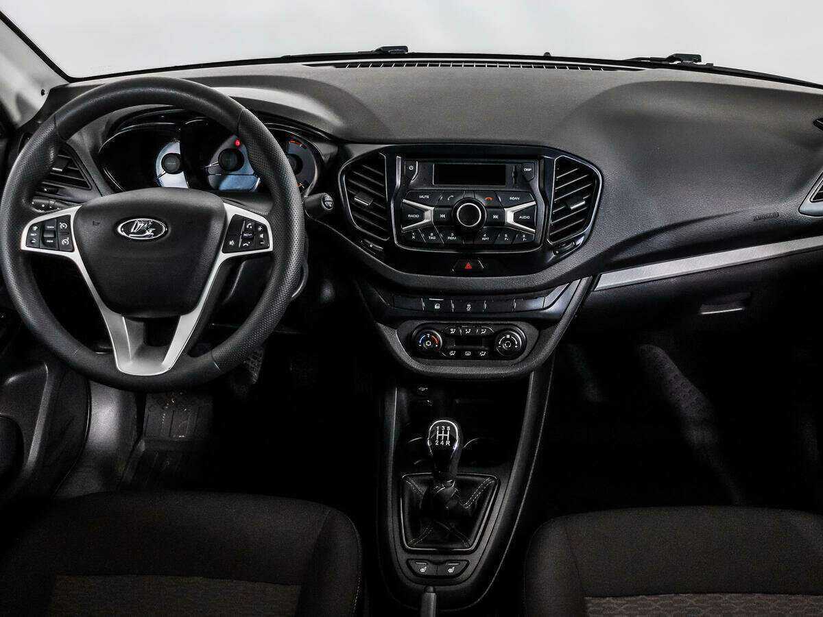 Lada (ВАЗ) Vesta 2021 года с пробегом. Фото: #11