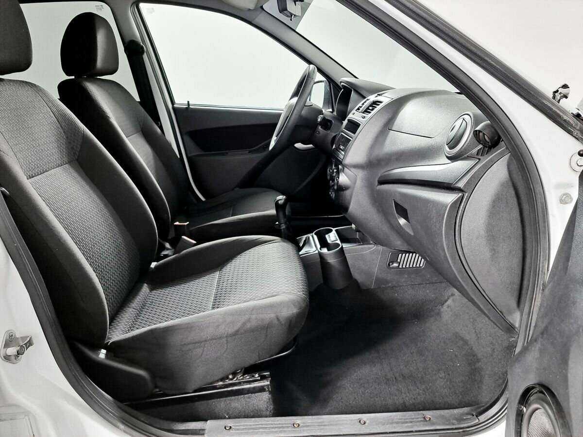 Lada (ВАЗ) Kalina 2015 года с пробегом. Фото: #7