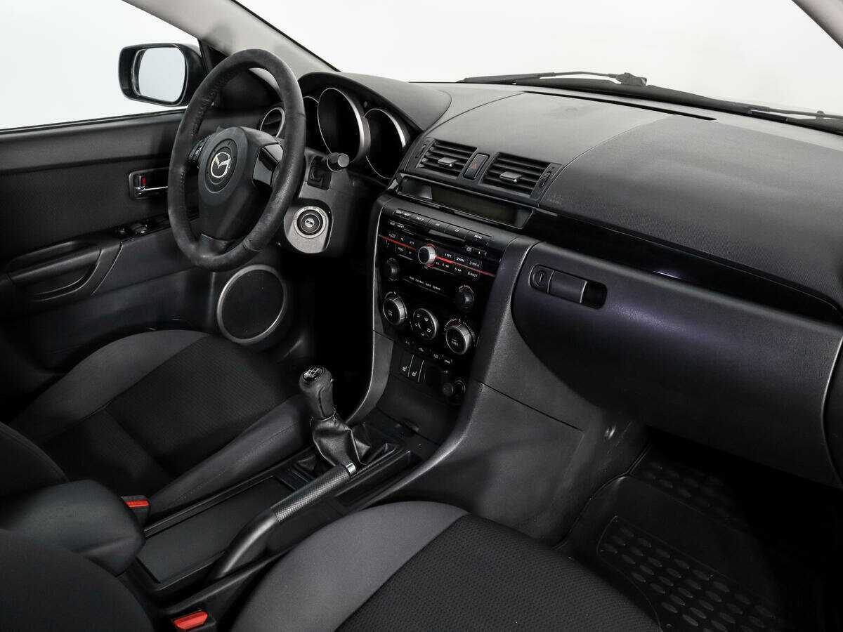 Mazda 3 2008 года с пробегом. Фото: #10