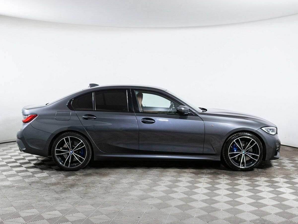 BMW 3 серии 2021 года с пробегом. Фото: #3