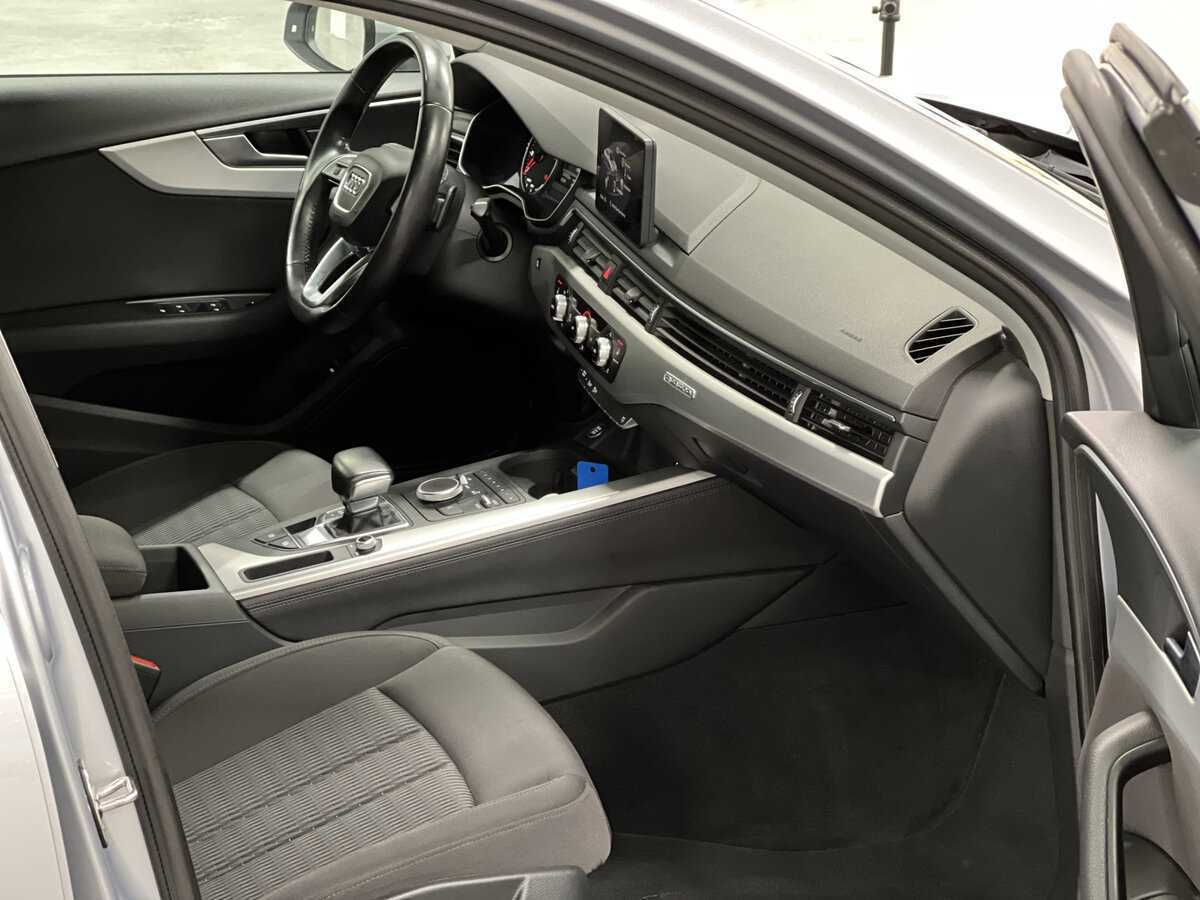 Audi A4 2016 года с пробегом. Фото: #10