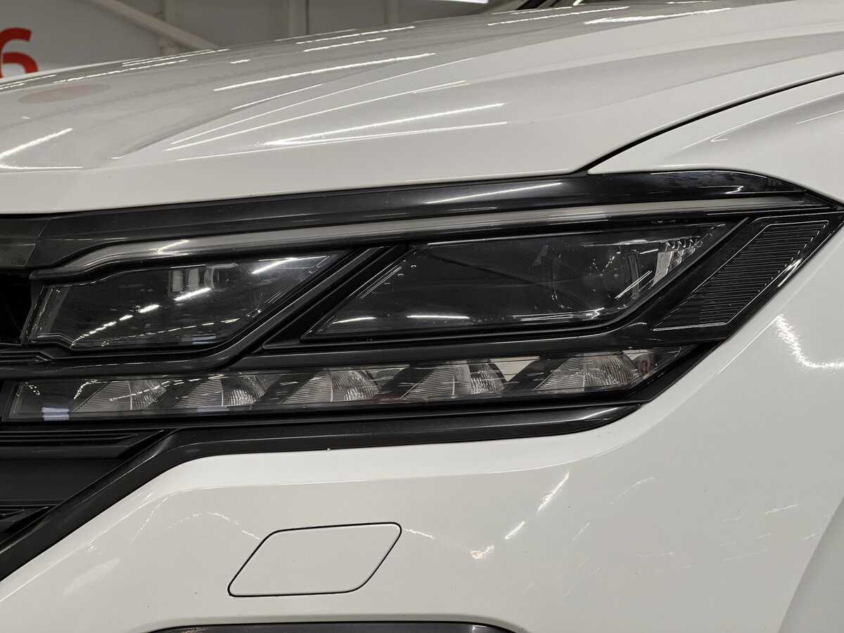 Volkswagen Touareg 2018 года с пробегом. Фото: #16