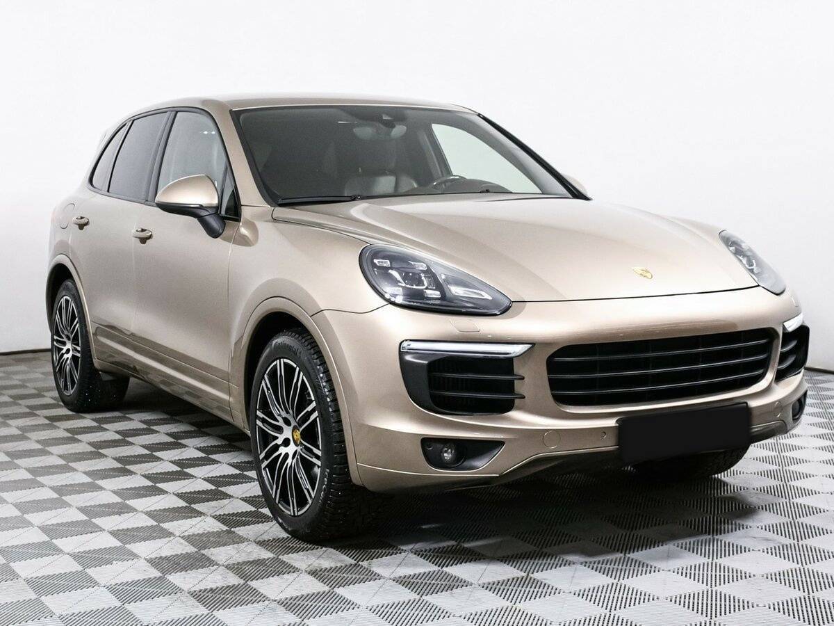 Porsche Cayenne 2015 года с пробегом. Фото: #2