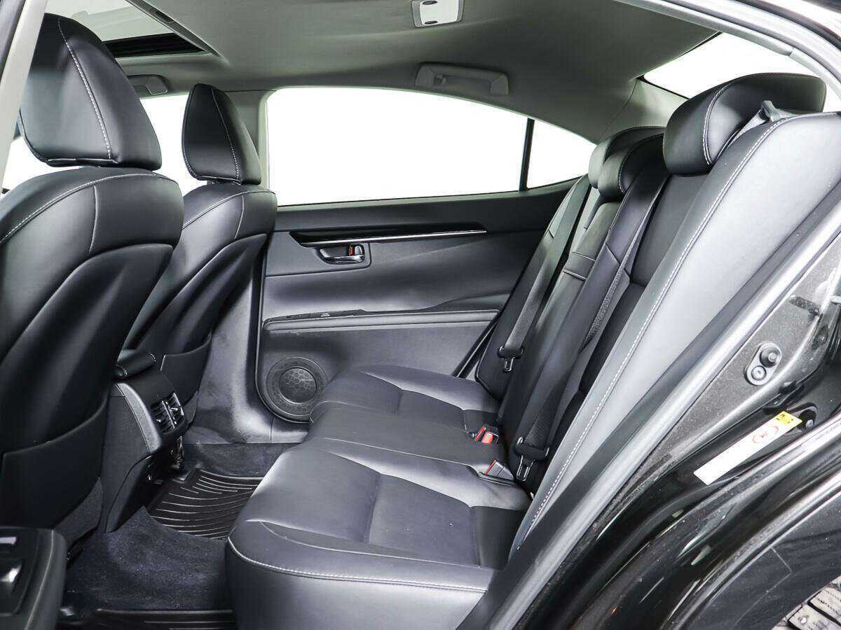 Lexus ES 2014 года с пробегом. Фото: #8