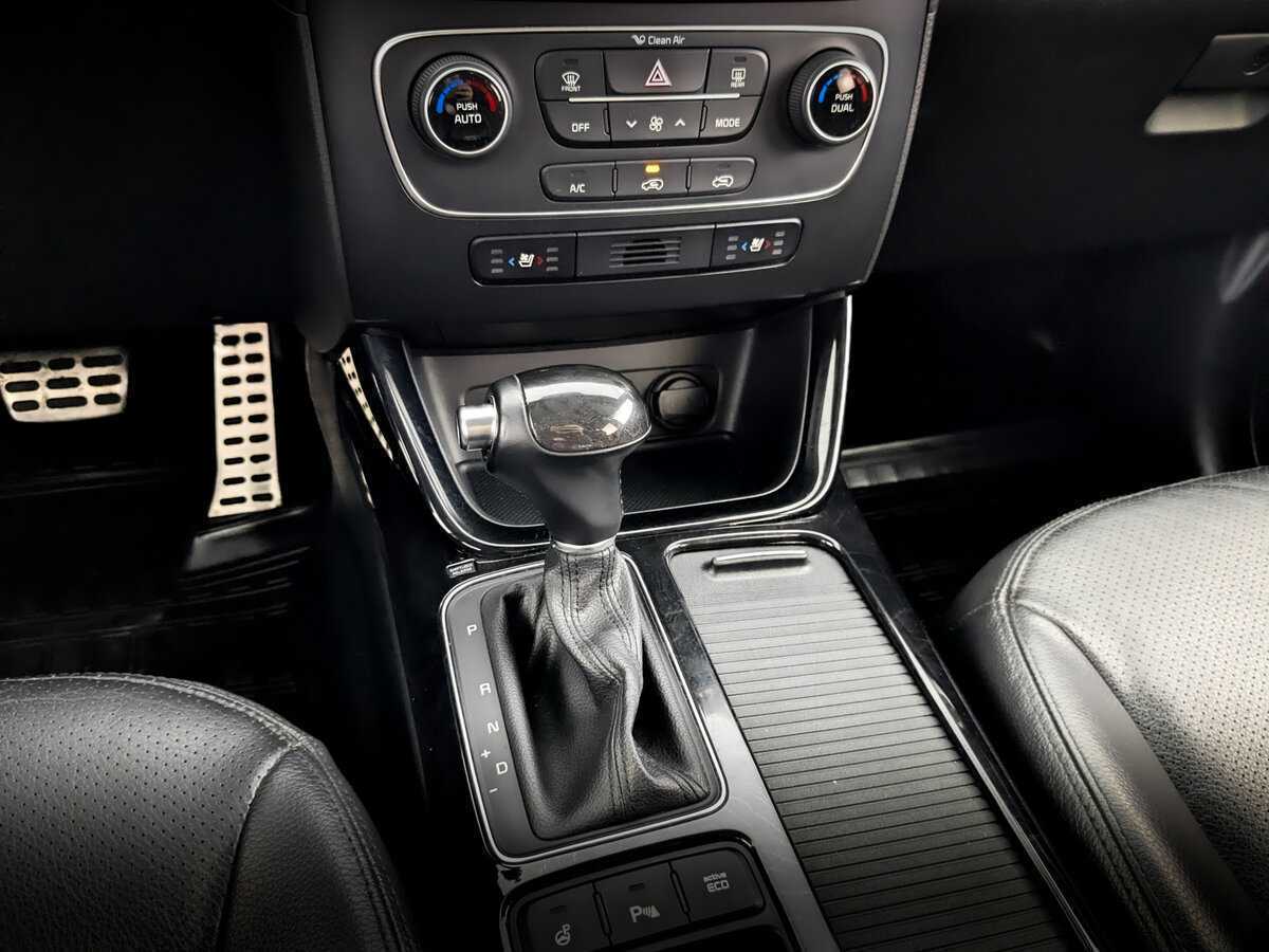Kia Sorento 2017 года с пробегом. Фото: #25