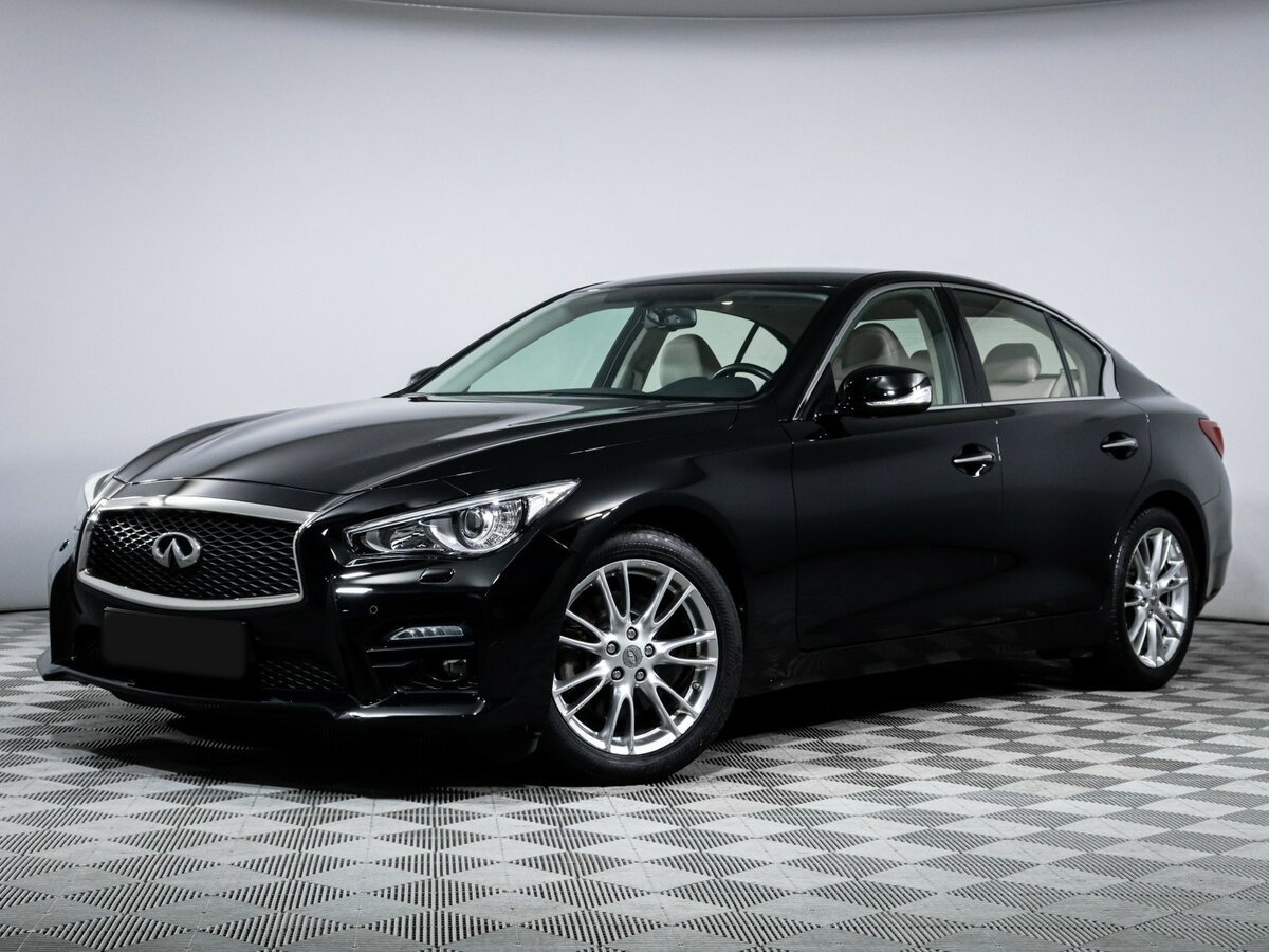 Infiniti Q50 2014 года с пробегом. Посмотреть фото