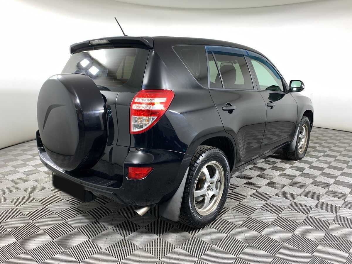 Toyota RAV4 2011 года с пробегом. Фото: #4