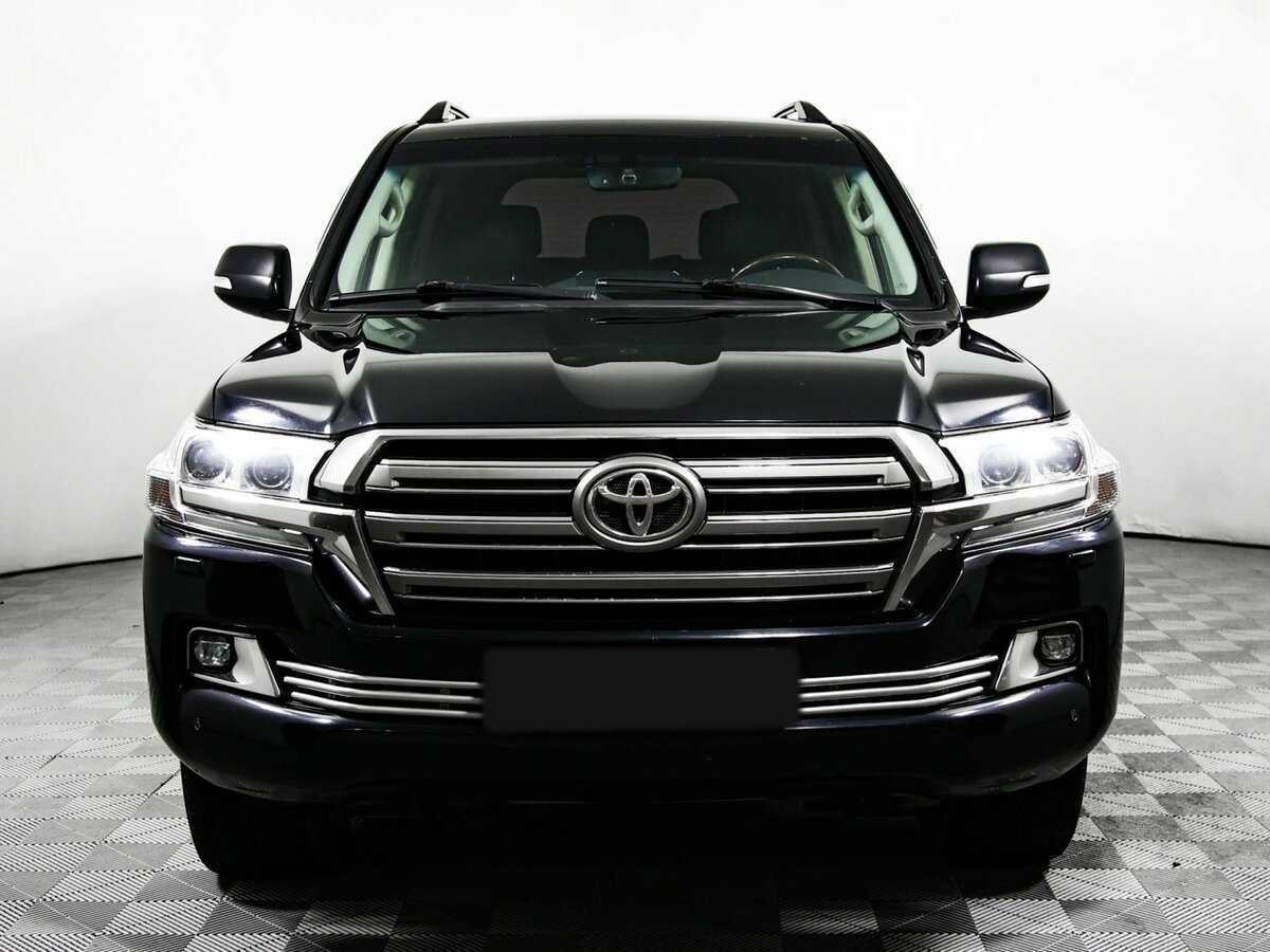 Toyota Land Cruiser 2015 года с пробегом. Фото: #1