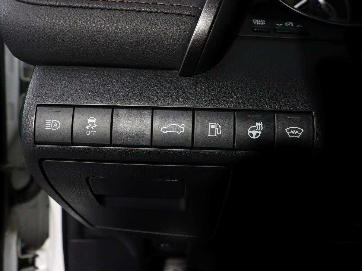 Toyota Camry 2018 года с пробегом. Фото: #17