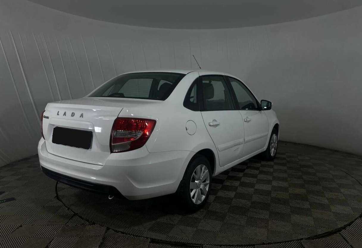 Lada (ВАЗ) Granta 2019 года с пробегом. Фото: #4