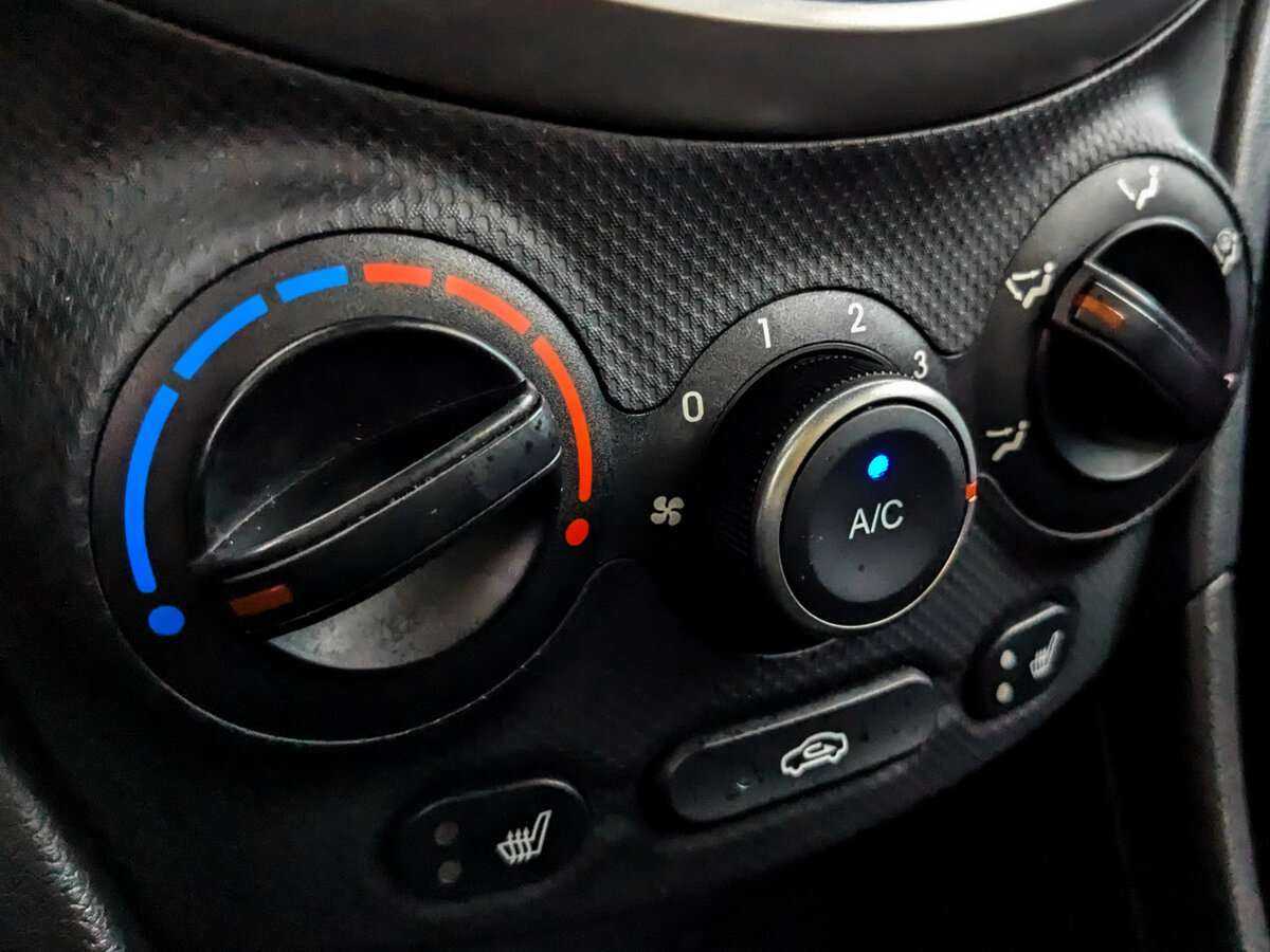 Hyundai Solaris 2014 года с пробегом. Фото: #20