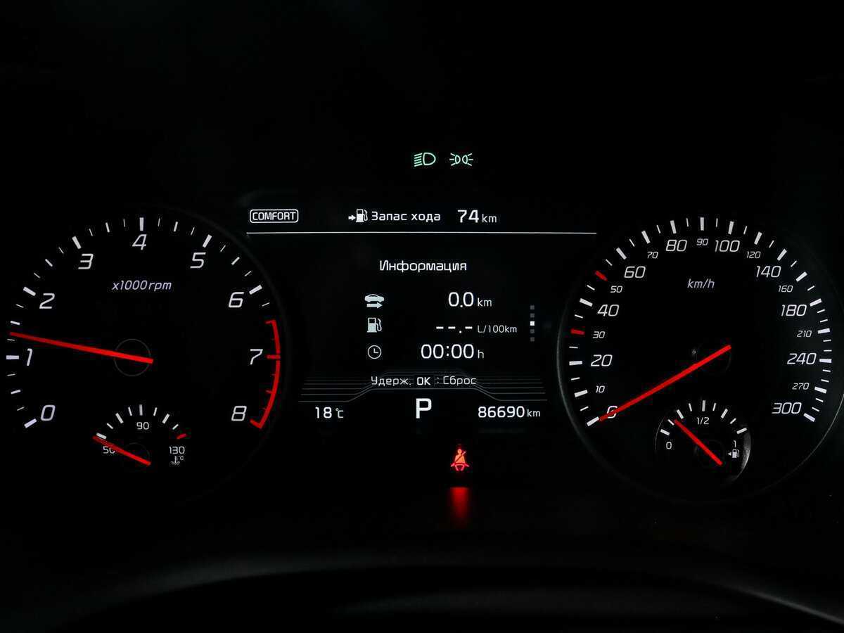 Kia Stinger 2019 года с пробегом. Фото: #7