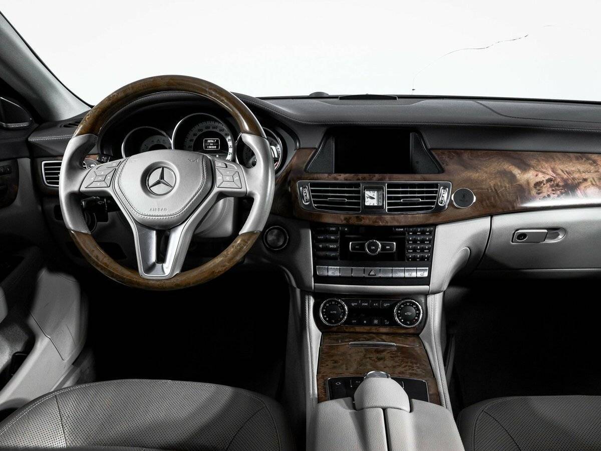 Mercedes-Benz CLS 2012 года с пробегом. Фото: #11