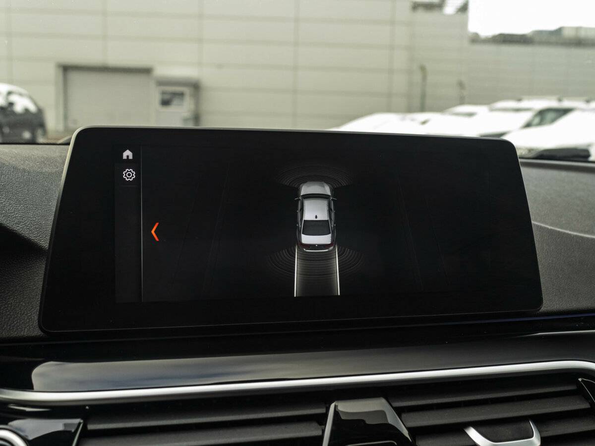 BMW 5 серии 2017 года с пробегом. Фото: #13