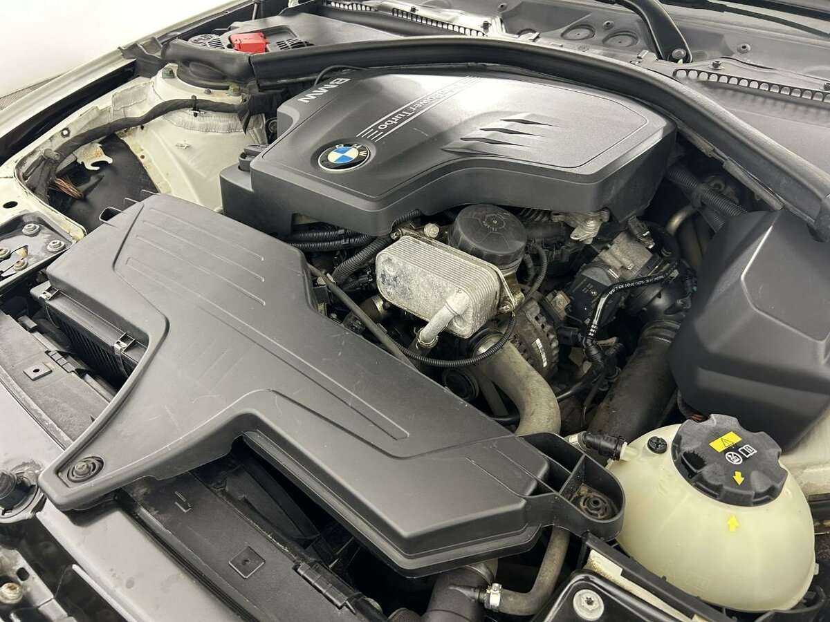 BMW 3 серии 2014 года с пробегом. Фото: #15
