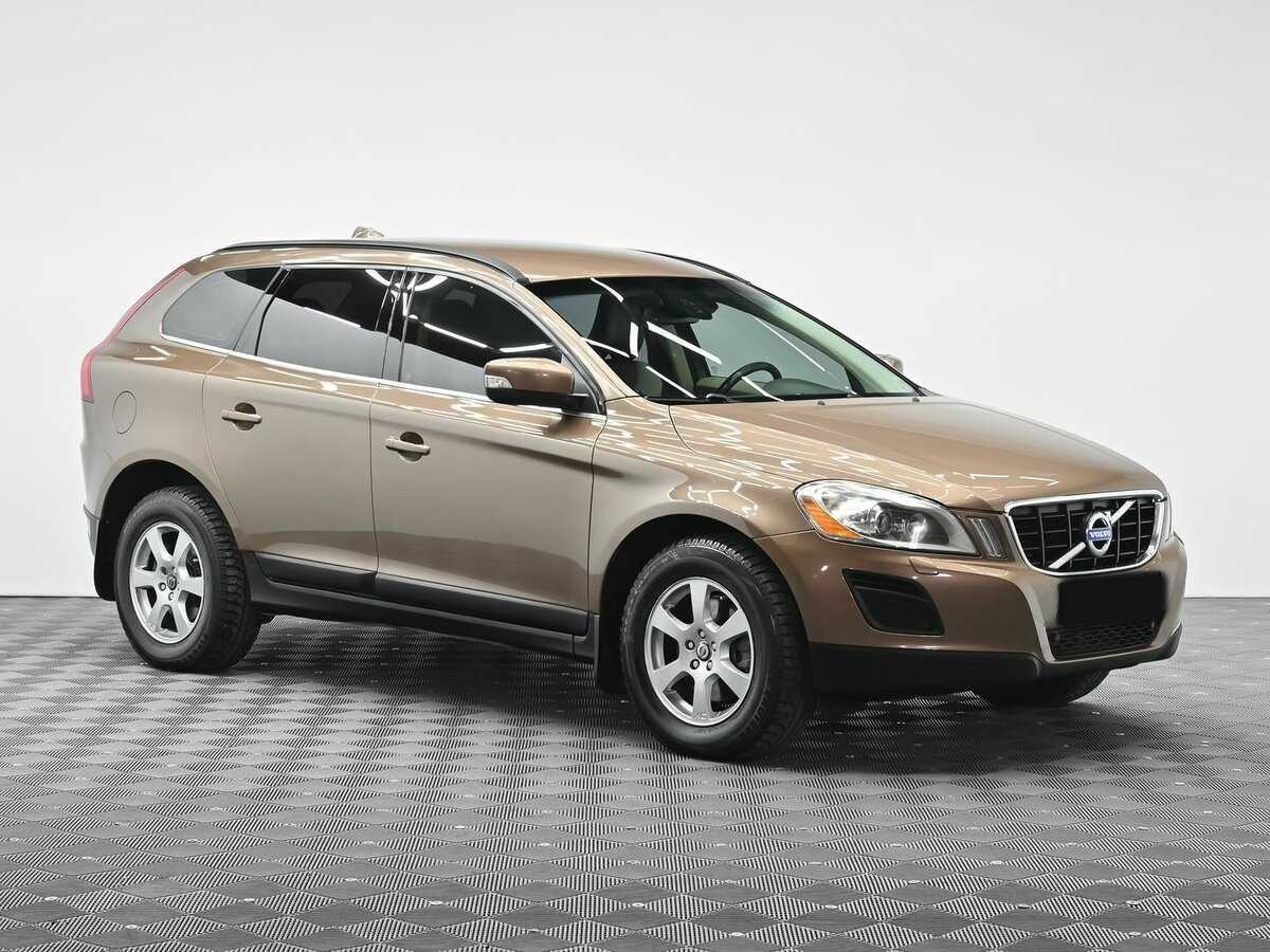 Volvo XC60 2011 года с пробегом. Фото: #1