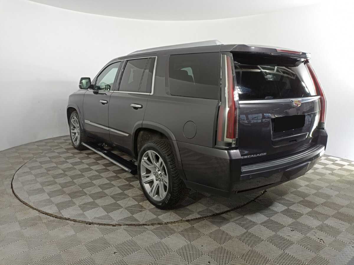 Cadillac Escalade 2016 года с пробегом. Фото: #6