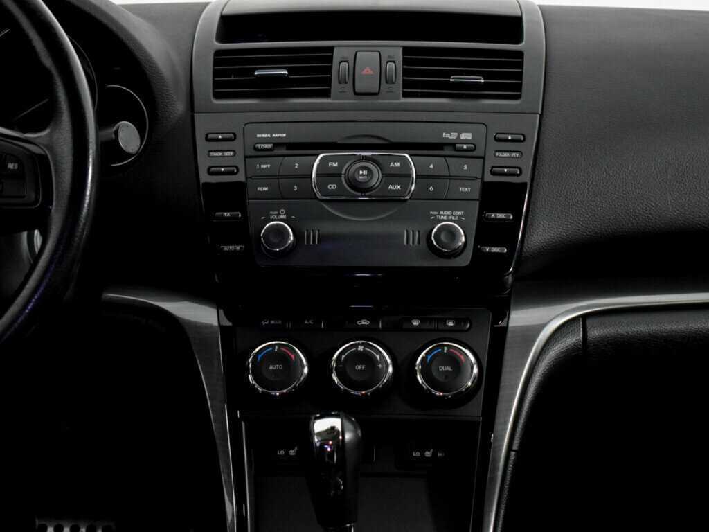 Mazda 6 2011 года с пробегом. Фото: #10