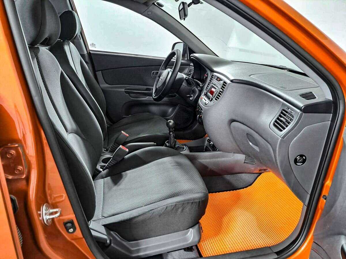 Kia Rio 2011 года с пробегом. Фото: #8