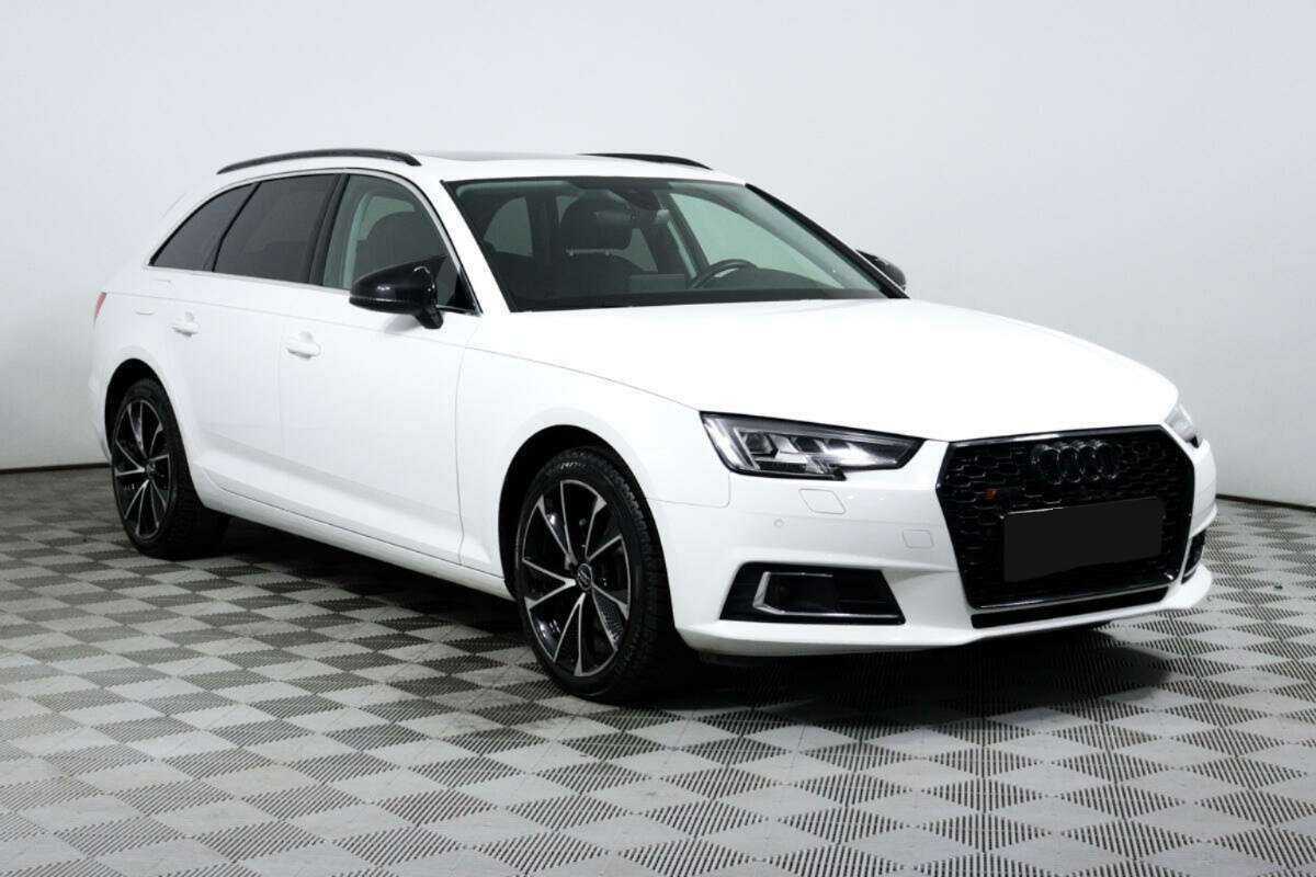Audi A4 2017 года с пробегом. Фото: #2
