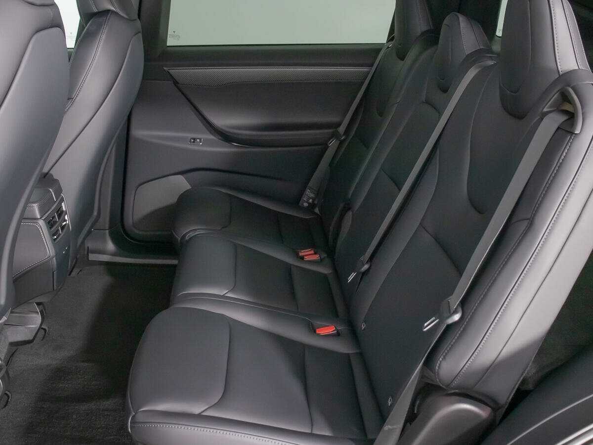 Tesla Model X 2020 года с пробегом. Фото: #10