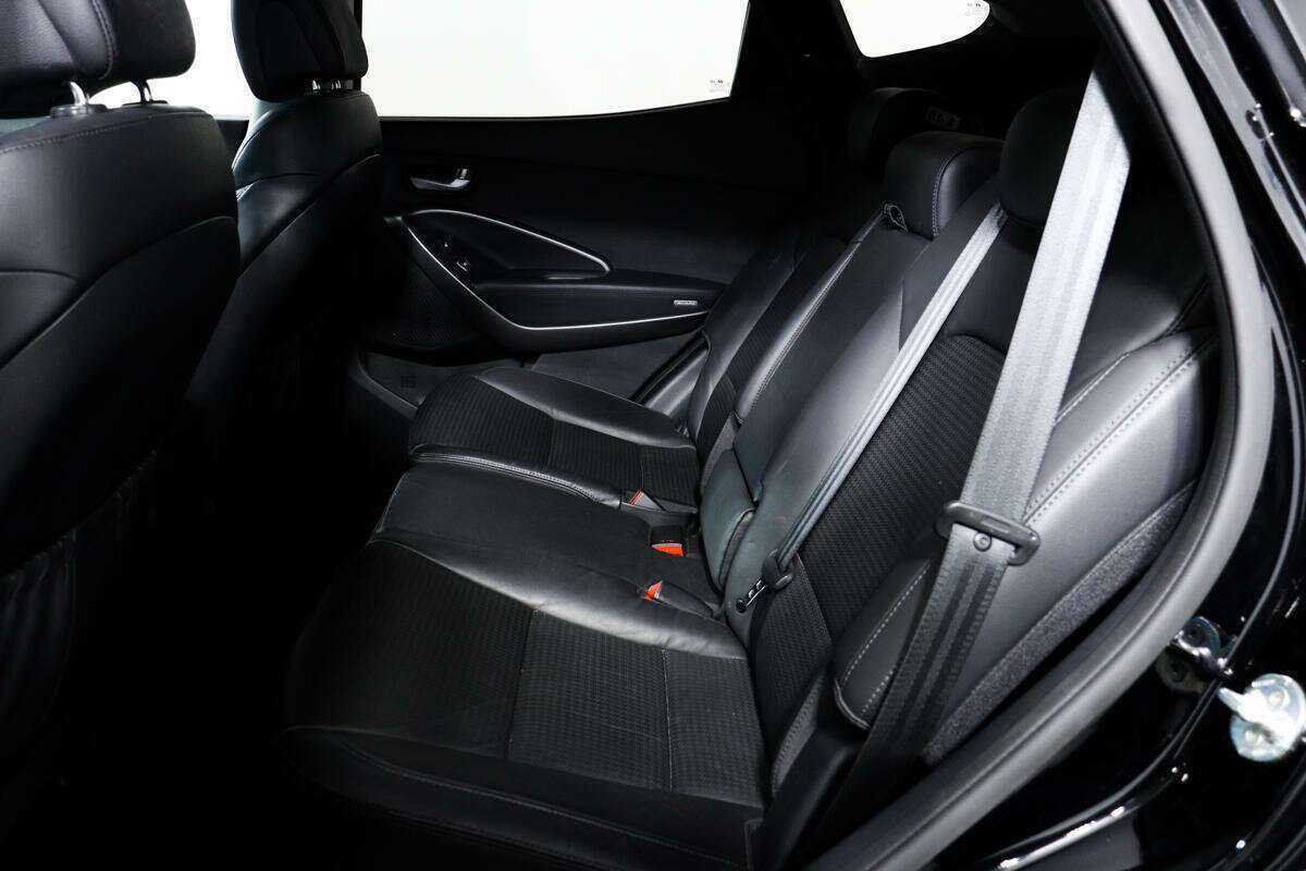 Hyundai Santa Fe 2014 года с пробегом. Фото: #11