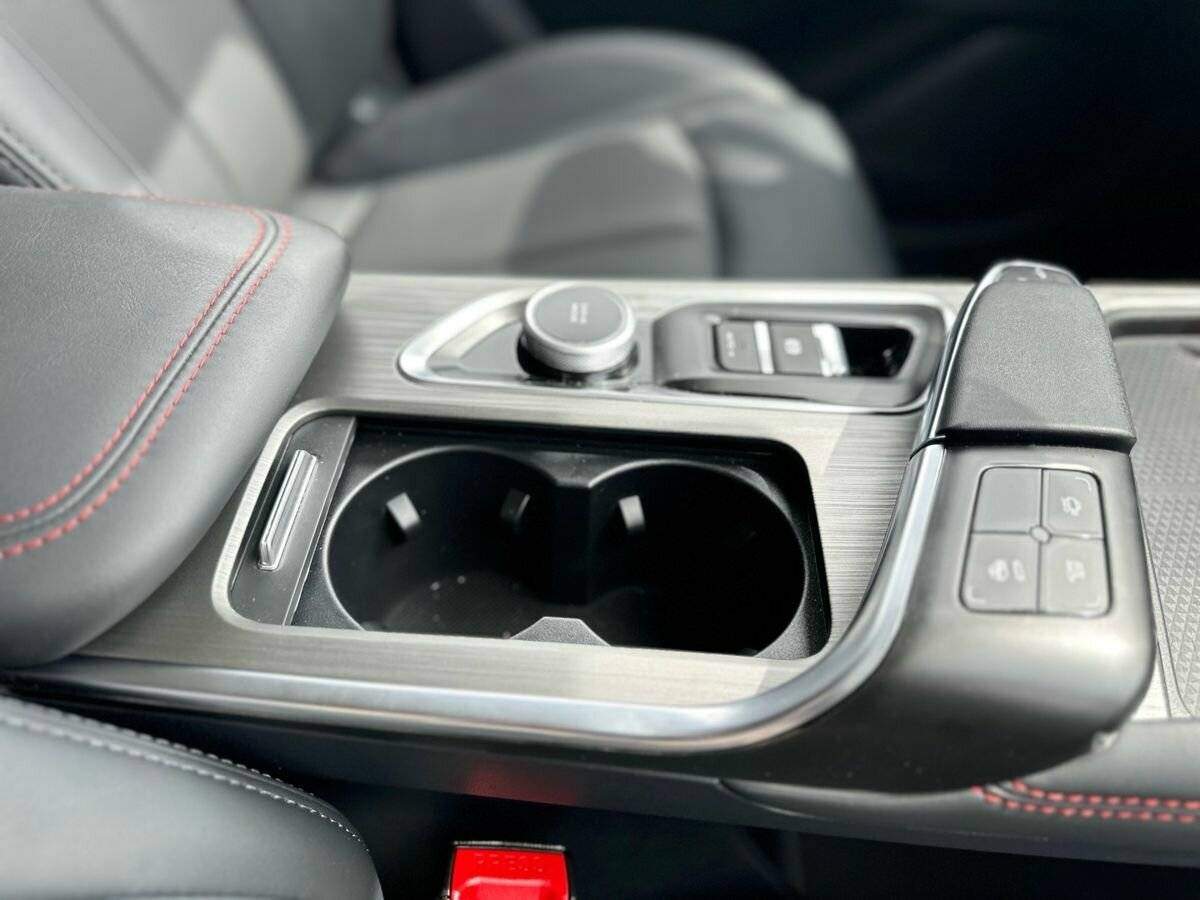 Changan UNI-T 2024 года с пробегом. Фото: #13