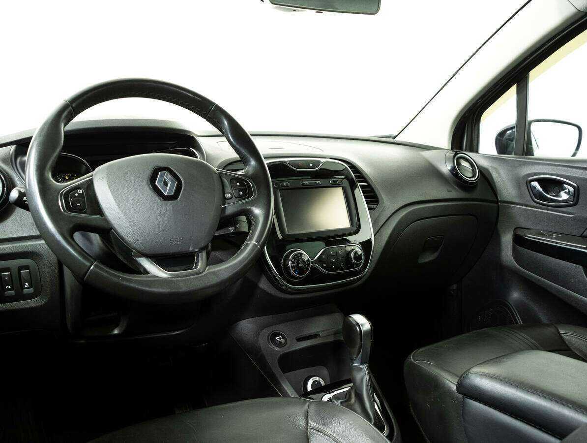 Renault Kaptur 2016 года с пробегом. Фото: #10