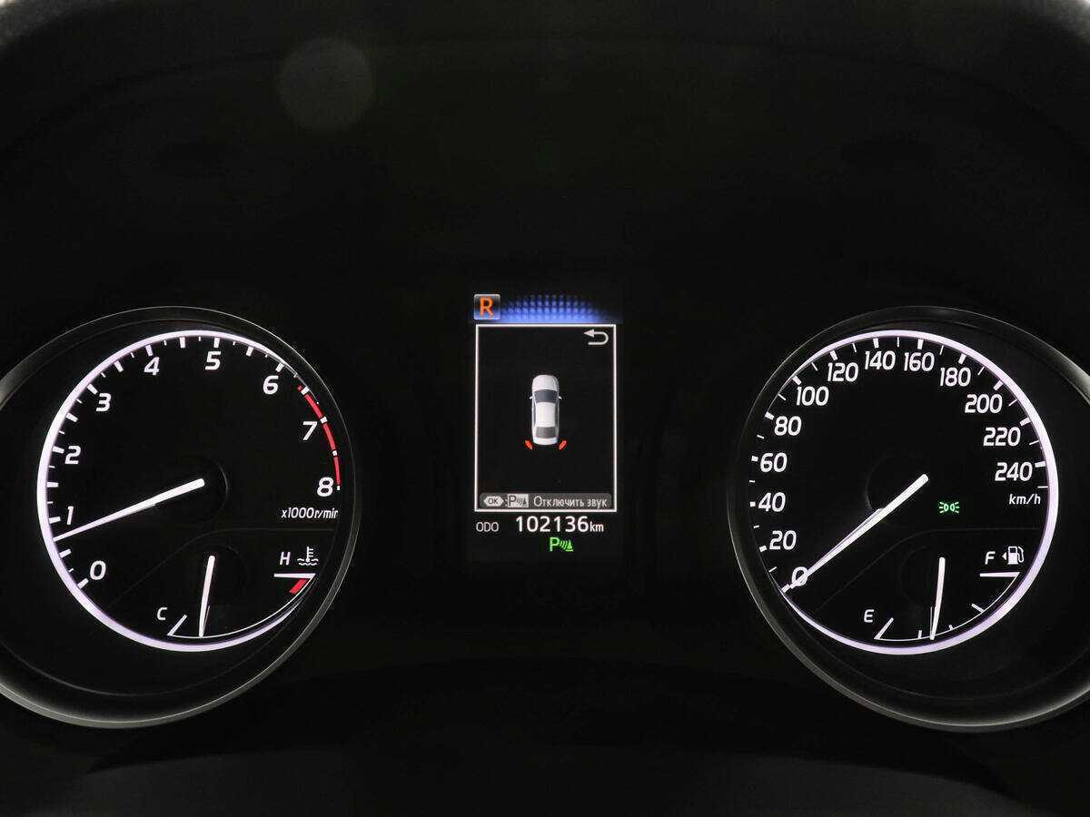 Toyota Camry 2018 года с пробегом. Фото: #10