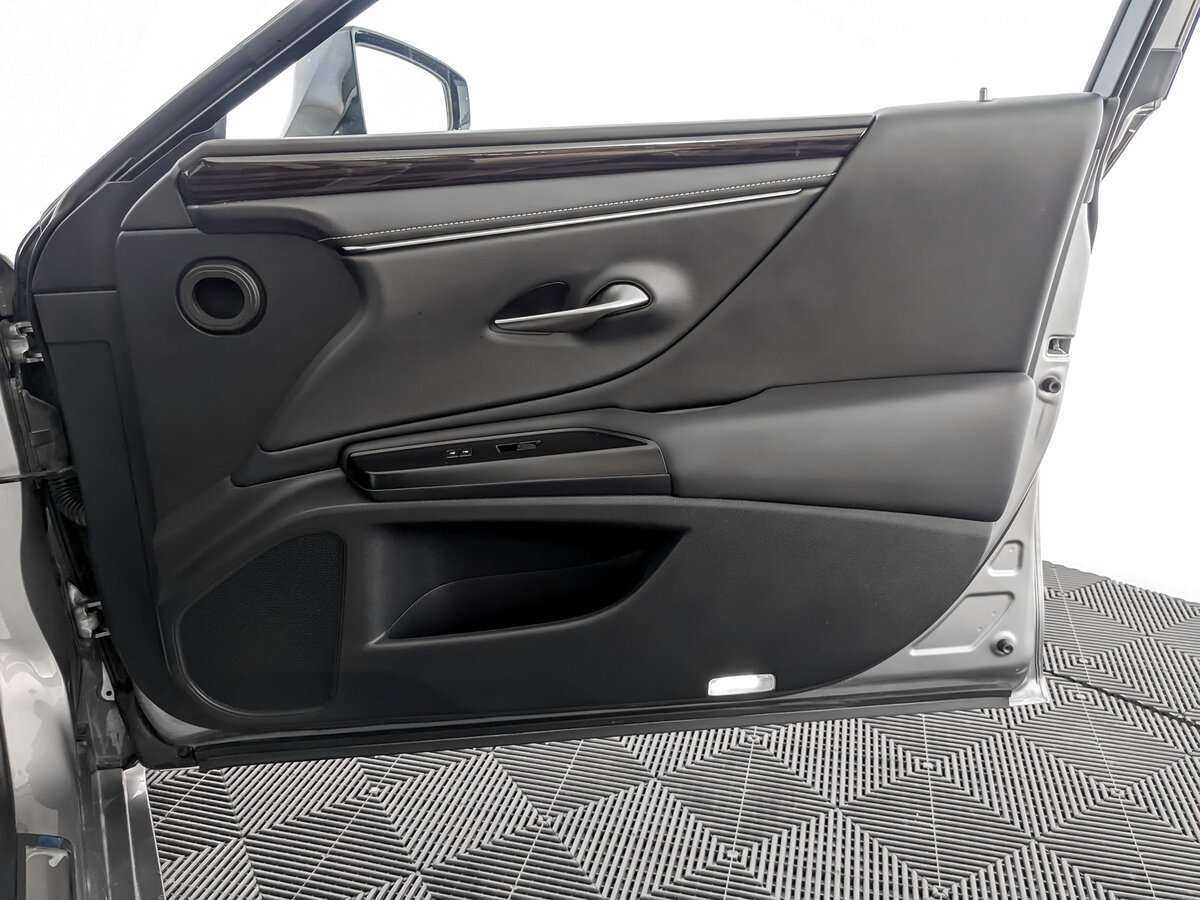 Lexus ES 2020 года с пробегом. Фото: #20