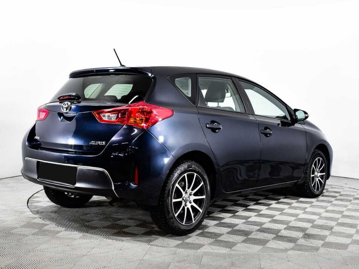 Toyota Auris 2013 года с пробегом. Фото: #4