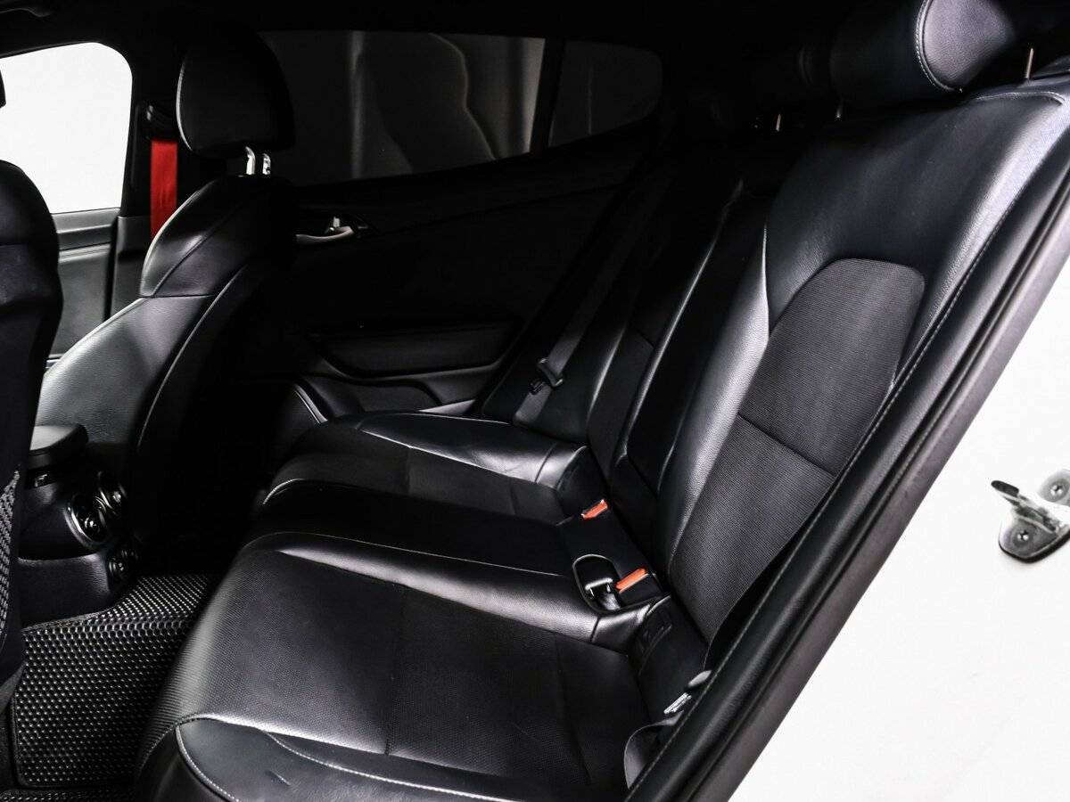 Kia Stinger 2019 года с пробегом. Фото: #11
