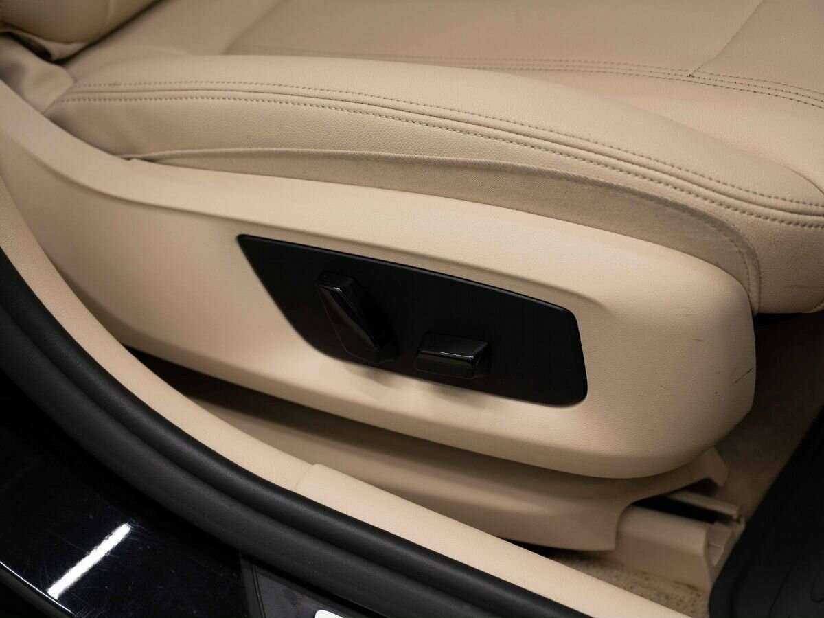 BMW 5 серии 2018 года с пробегом. Фото: #11