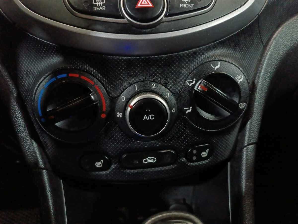 Hyundai Solaris 2016 года с пробегом. Фото: #15