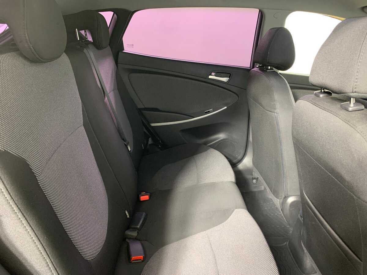 Hyundai Solaris 2013 года с пробегом. Фото: #16