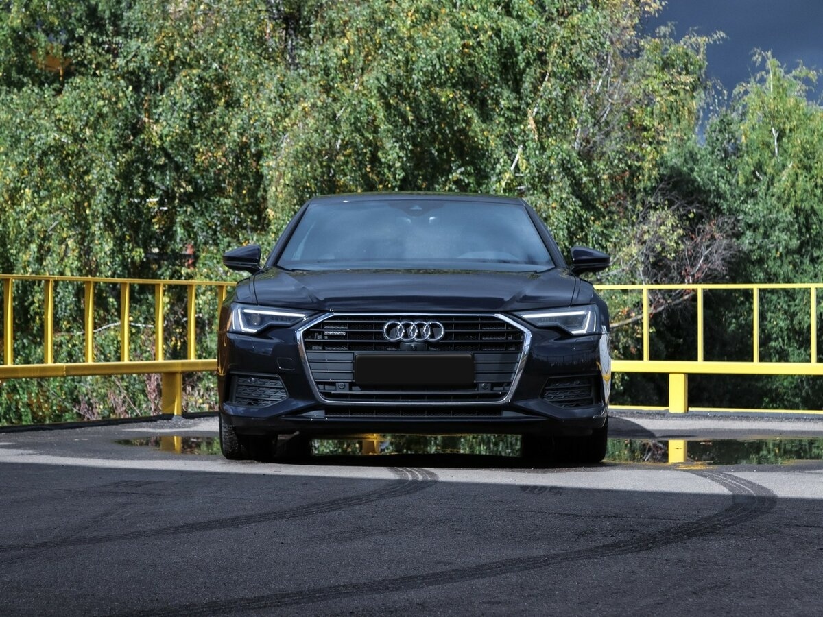 Audi A6 2021 года с пробегом. Фото: #1