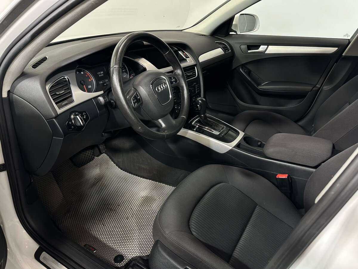 Audi A4 2011 года с пробегом. Фото: #6