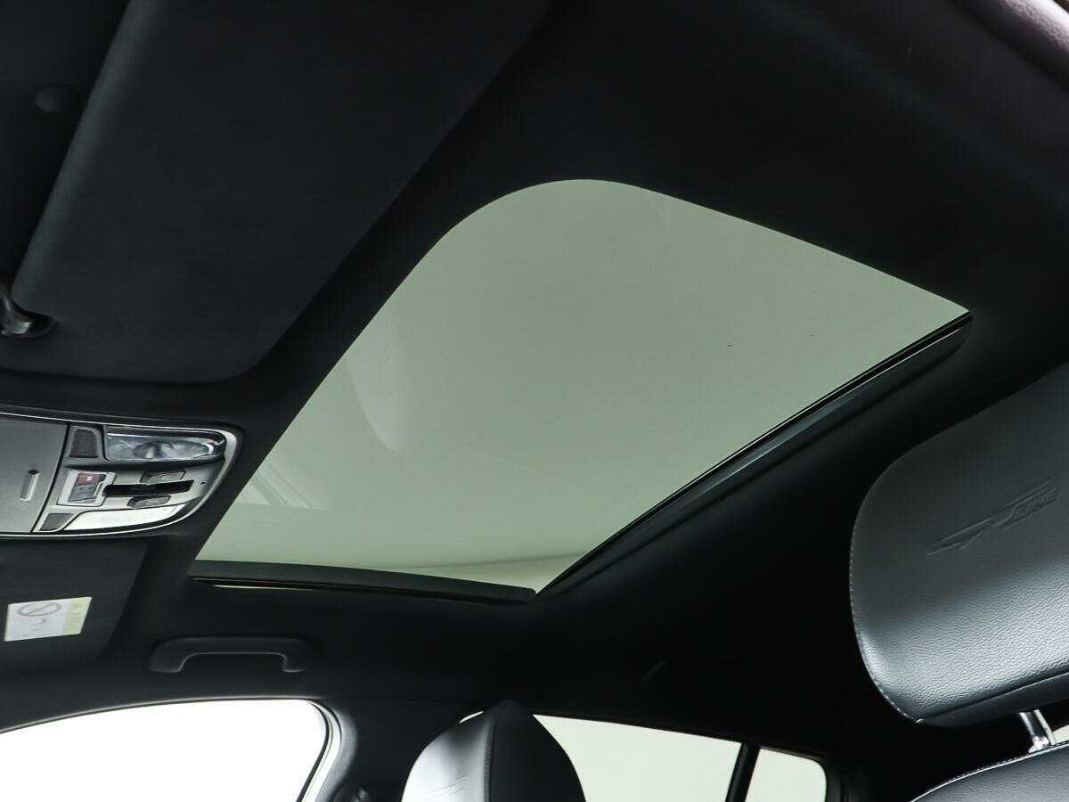 Kia Stinger 2019 года с пробегом. Фото: #19