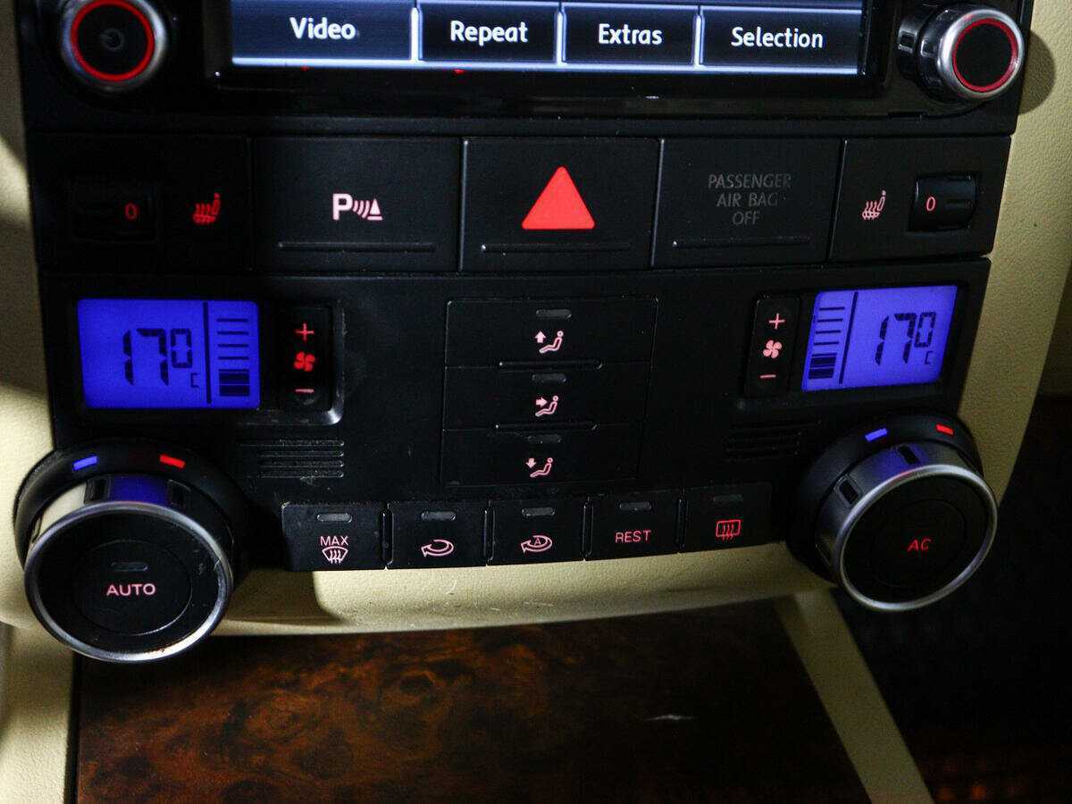 Volkswagen Touareg 2008 года с пробегом. Фото: #24