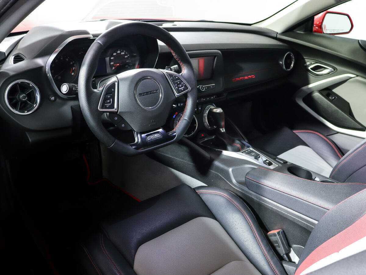 Chevrolet Camaro 2016 года с пробегом. Фото: #13