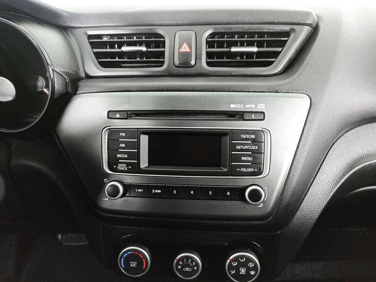 Kia Rio 2015 года с пробегом. Фото: #12